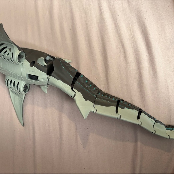 RC Akula - Picture 3 of 3